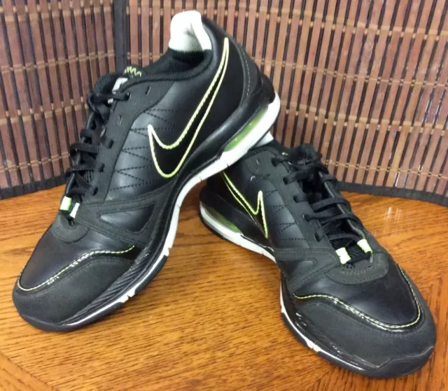Nike Max Air Boys Youth Athletic Shoes Youth Size 6.5 Black White Green F28
