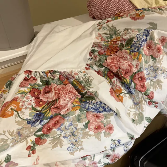 Falda de cama de colección RALPH LAUREN casa de playa algodón blanco polvo floral con volantes REINA