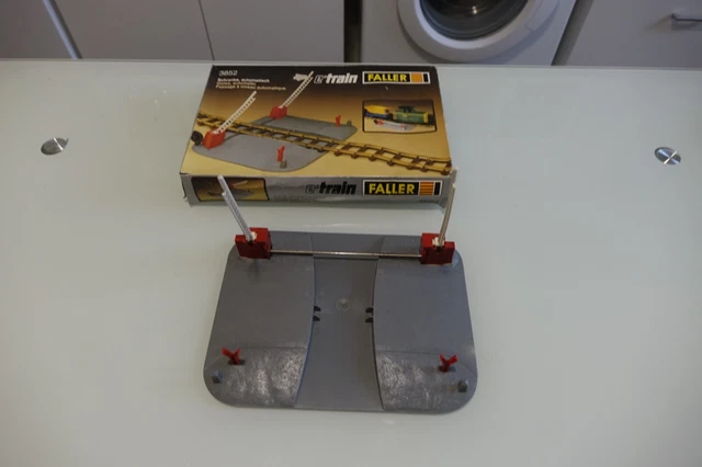 Module Sonore Faller 180259 – Passage à Niveau – Kit Prêt à L'Emploi – 12V DC Pour Modélisme Ferroviaire