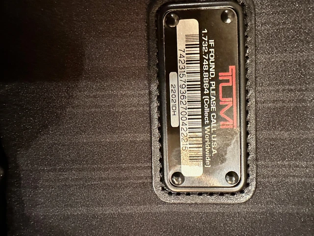 TUMI Alpha  22021DH Expandable International 2 Wheeled Luggage Suitcase 2