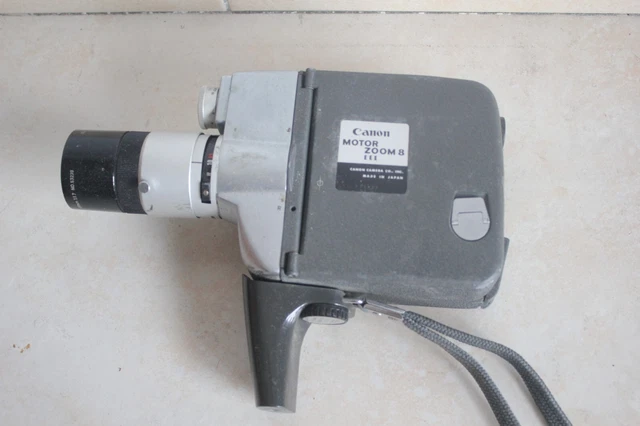 Ancienne caméra CANON Motor Zoom 8