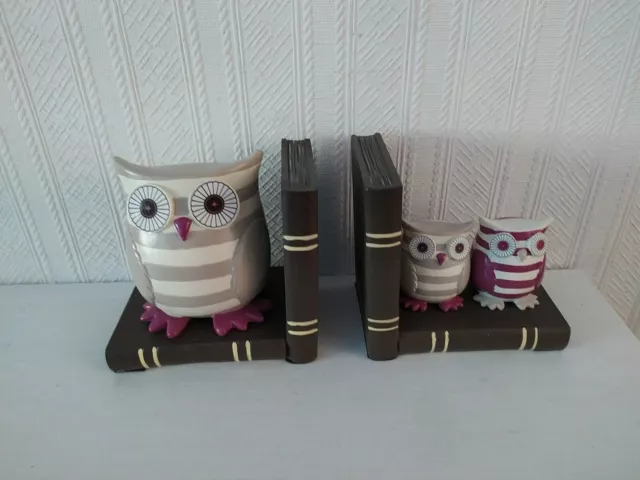 Pair Of Owl Bookends  Has Some Wear & Tear Please See Our Photos.