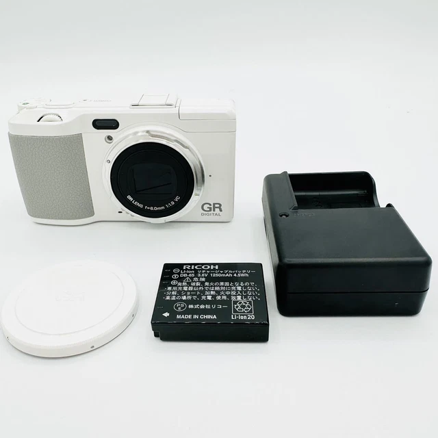 [215 shot]　RICOH GR DIGITAL IV 4  White Limited Edition  Camera　[TOP MINT]