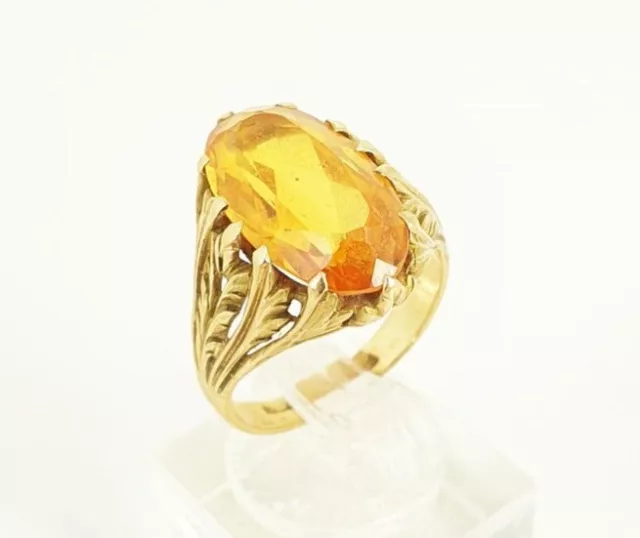 Vintage 18ct Gold and Citrine Ring, with leaf design gallery Weight 6.0g Size M