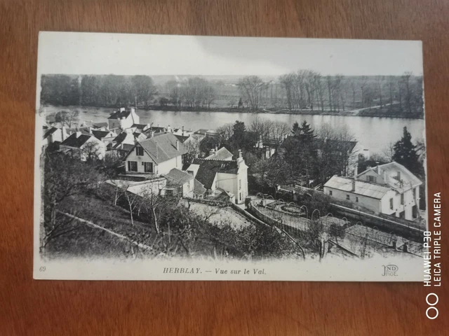 CPA - 95 - HERBLAY - View of the Val