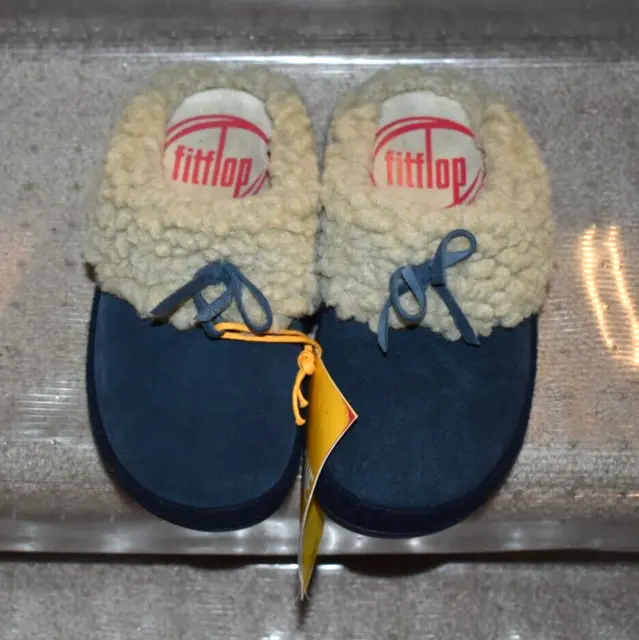 FitFlop Cuddler Snugmoc Suede Slippers ~ Size US 5