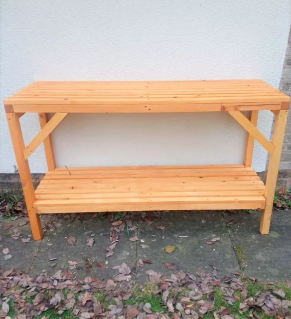 Woodside potting store bench