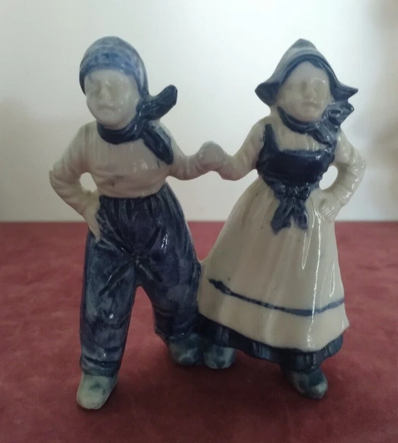 figurine couple porcelaine faïence femme homme Alsacien