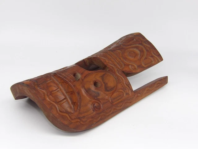 Masque Polynésien en Bois Sculpté - Tiki