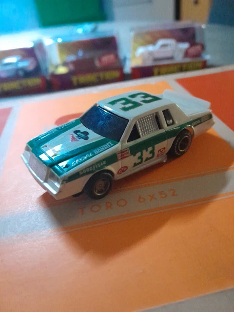 Tyco Skoal Bandit Slot Car,#33 Buick Regal Stocker