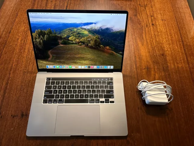 Apple MacBook Pro 16" (512GB SSD, Intel Core i7, 16GB RAM) Laptop with Charger