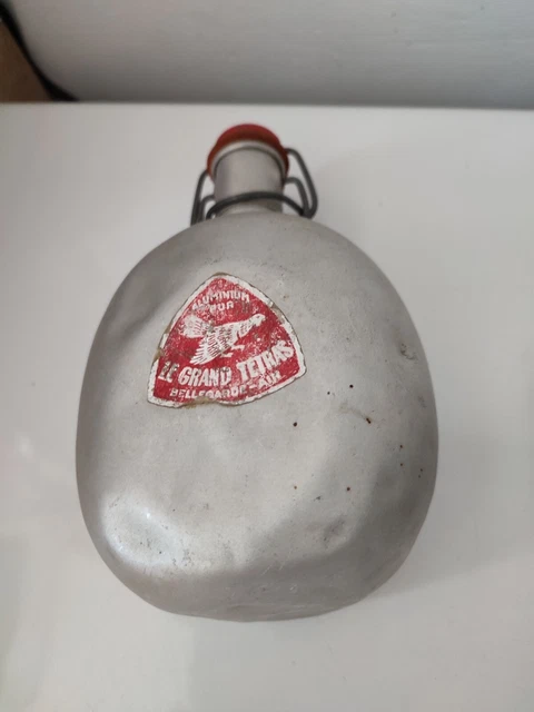 Ancienne Gourde En Aluminium Tournus / Le Grand Tétras - Made In France - Occasion