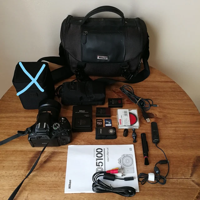 Nikon Kit D5100 16.2MP DSLR Camera AF-S DX 35mm Lens Bundle Bag Flash & more!