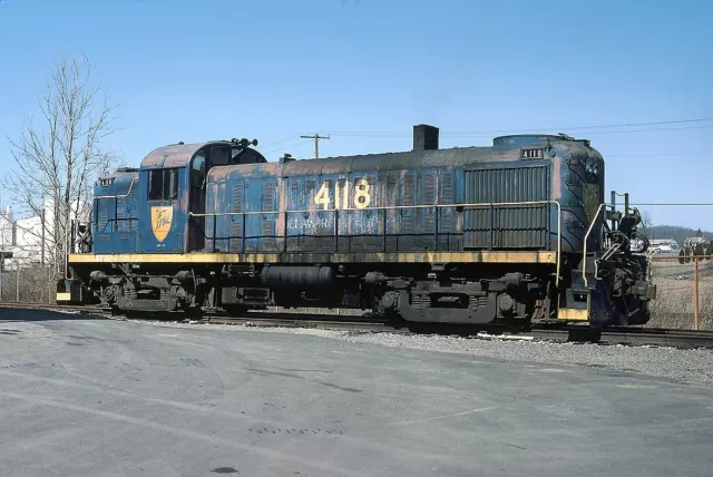 Delaware & Hudson (D&H) - RS3 - #4118 - Original 35mm Slide.