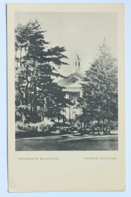 Old postcard STUDENTS BUILDING, VASSAR COLLEGE, POUGHKEEPSIE, NEW YORK N.Y. 1929