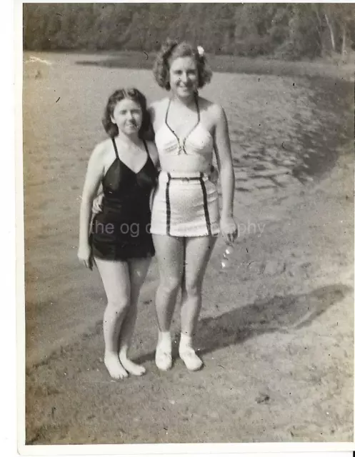 Found Photograph bw BEACH GIRLS Original Portrait VINTAGE Mid Century 19 27 P