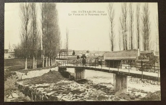 CPA animée Estrablin, le vieux et le nouveau pont, dos vert