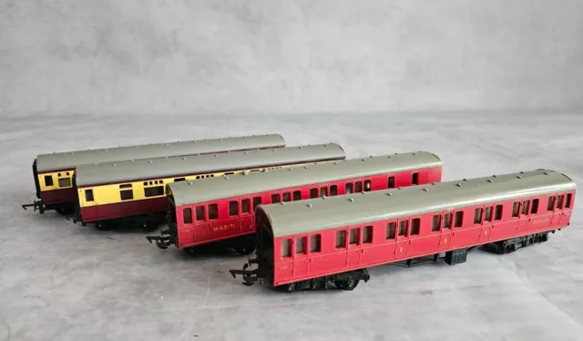 Triang Coaches R121 R120 R29/221 paquete de 4 2