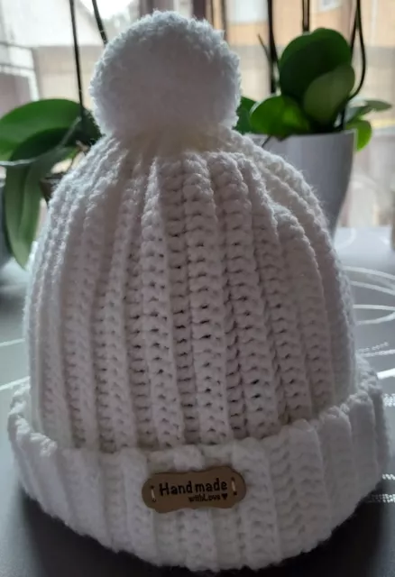 Bonnet avec pompon Crochet fait main Femme Homme / Blanc