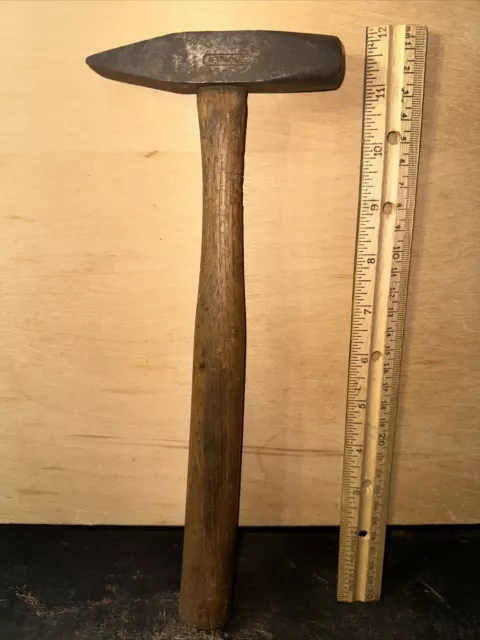 Vintage Stanley Claw Hammer 16 oz Carpenter Tool Original Wood Wooden  Handle