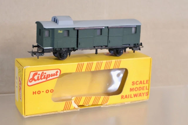 Liliput H0 - 240031 - Ensemble De Wagons De Marchandises Pour Trains Miniatures 4 Coffret De 4 Wagons Citernes Vtg Db