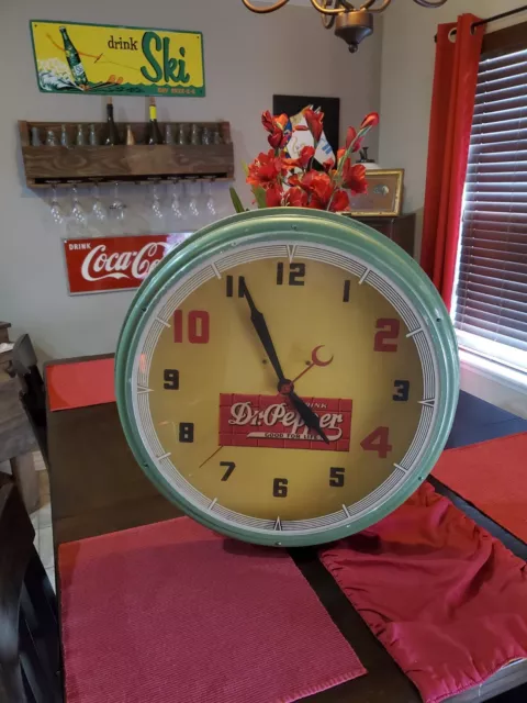 Rare Original Dr Pepper Advertising Neon Clock