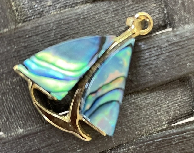 Natural  Paua Abalone Shell  Sail Boat Pendant Charm  1/2”