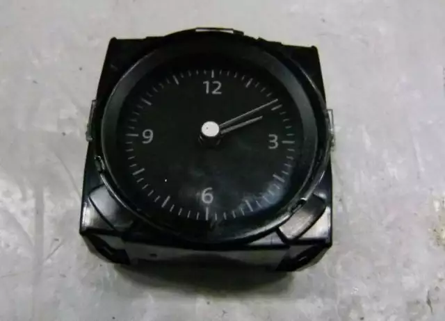 Uhr Zeituhr Analoguhr Original VW Passat 3G B8 3G0919204C