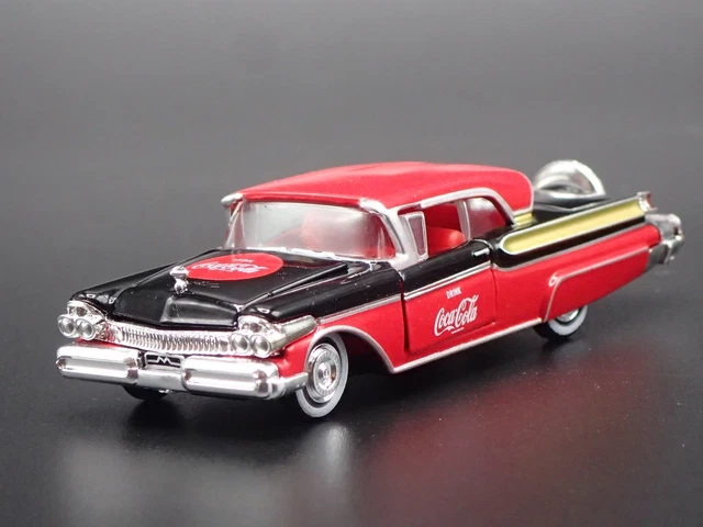M2 Machines Mercury Turnpike Cruiser 1957 Coca-Cola - Édition Limitée 1:64, Boîte Neuve Jamais Ouverte