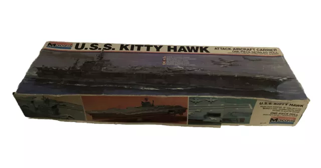 Monogram 1/800 USS Kitty Hawk CV-63 Aircraft Carrier Model