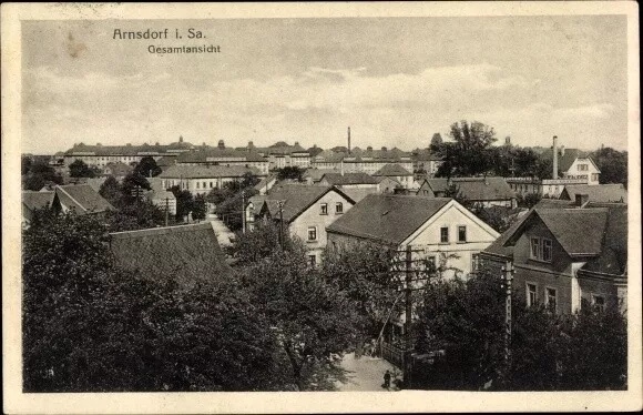 Ak Arnsdorf im Kreis Bautzen, Gesamtansicht, Blick über die Dächer... - 3496514