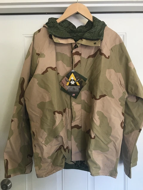 Reversible Woodland to Desert Camo Gore-Tex Parka