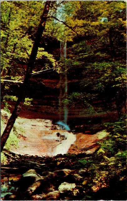 Munising Falls Michigan MI Waterfall Postcard Alger County UNP Vintage