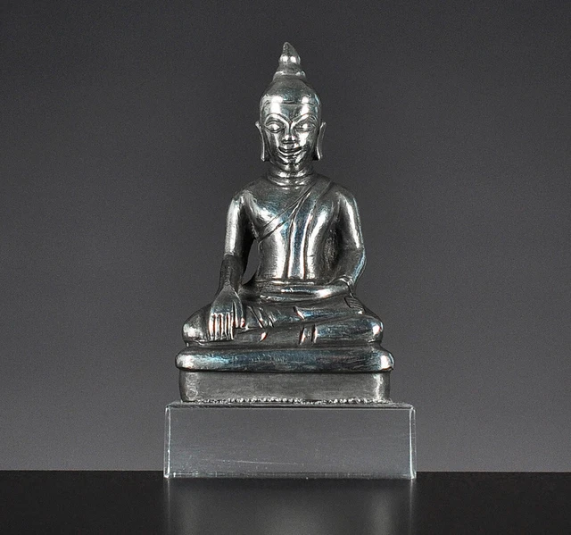 Seated miniature Buddha statue, silver, Shan States (Burma), 19th c. or earlier