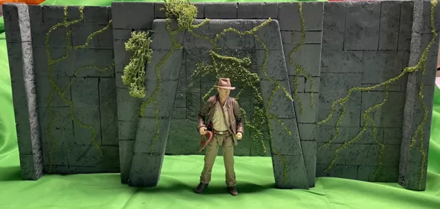 1/12 Scale Hand made 4 Piece Jungle Temple Entrance Diorama Mezco Hasbro Marvel 1/12 Scale Hand made 4 Piece Jungle Temple Entrance Diorama Mezco Hasbro Marvel