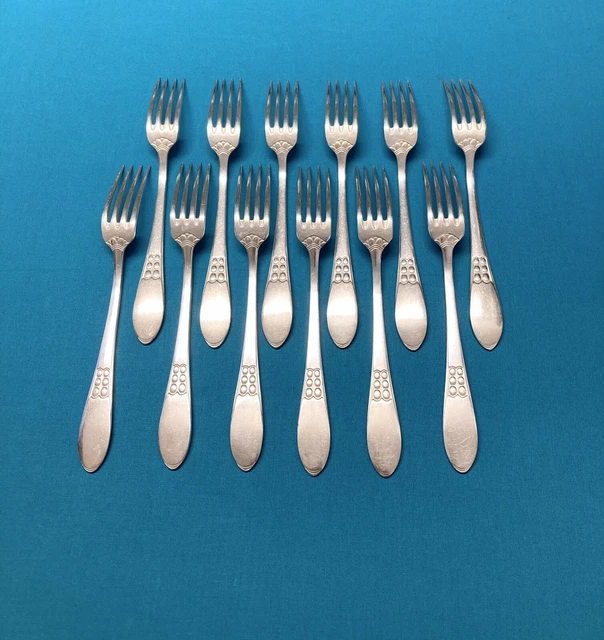 Service de couverts en métal Argenté - Ménagère en argent vendue à l'unité - Vieux Paris