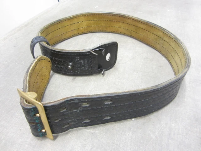 Safariland Police MDL 87 Duty Belt  Black 32/80