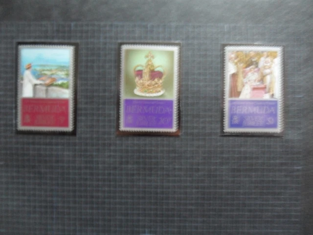 Bermuda 1977 Queen Elizabeth Silver Jubilee Unmounted Mint Stamps