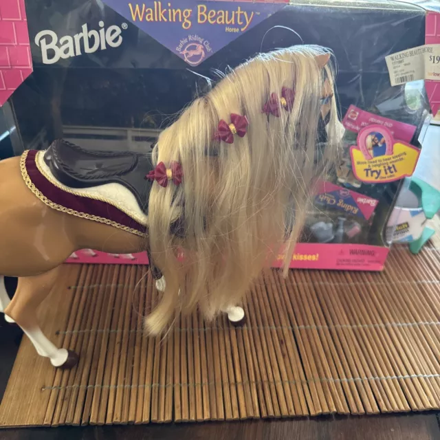 1998 - Barbie “Walking Beauty Horse “ Used