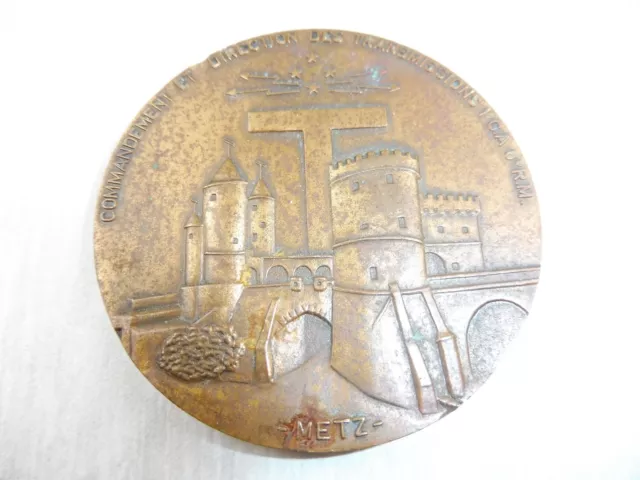 Ancienne médaille de table commandement direction transmissions 1 CA, 6 RM, Metz