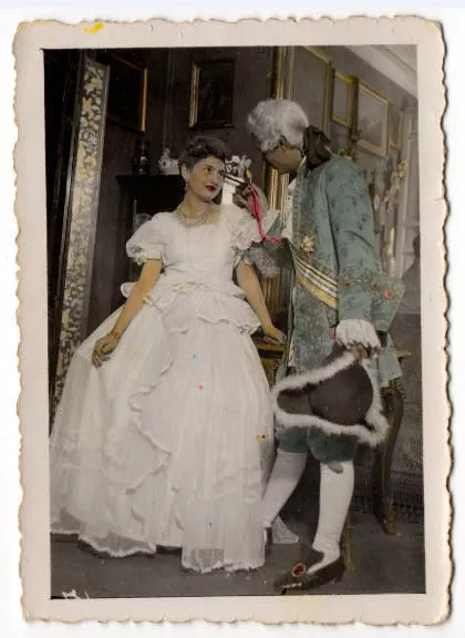 BONITA FOTOGRAFIA ANTIGUA Años 30 40 En Color Vestidos De Epoca Siglo Xviii  EUR 9,00 - PicClick FR
