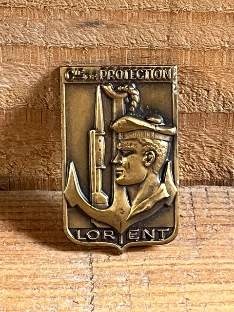 Insigne Original Fusiliers Marins CP LORIENT 1960 - Compagnie De Protection, Marine Française, En Très Bon état