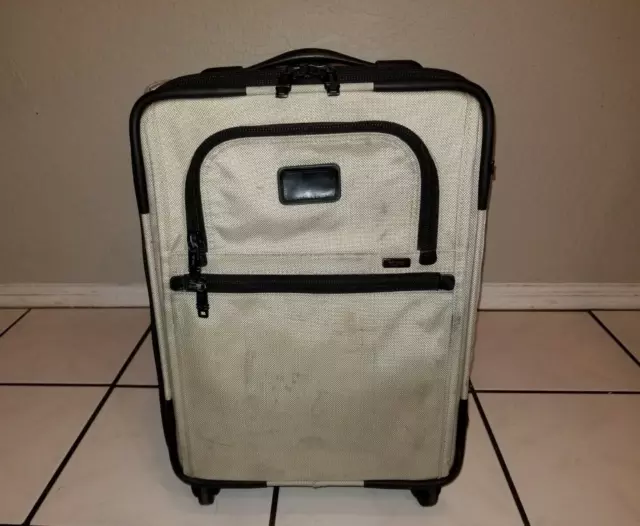 TUMI 22060 International 4 Wheel Spinner Expandable Carry On Luggage Cream & Blk