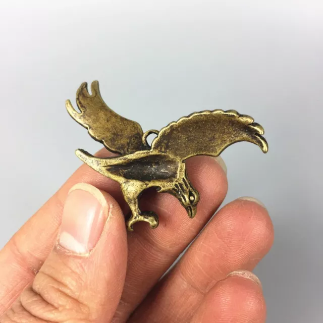 Antique Collectible Brass Handwork Flying Eagle Exquisite Pendant Statue G 3