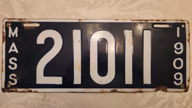 1909 Massachusetts License Plate, Porcelain Antique