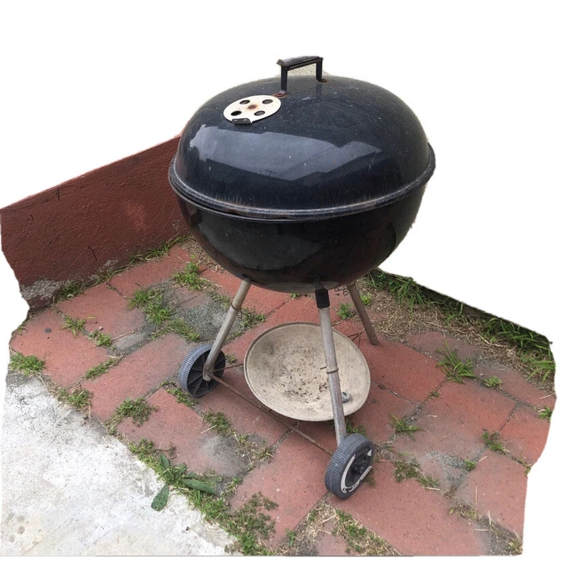 Weber 22" Black Charcoal Grill