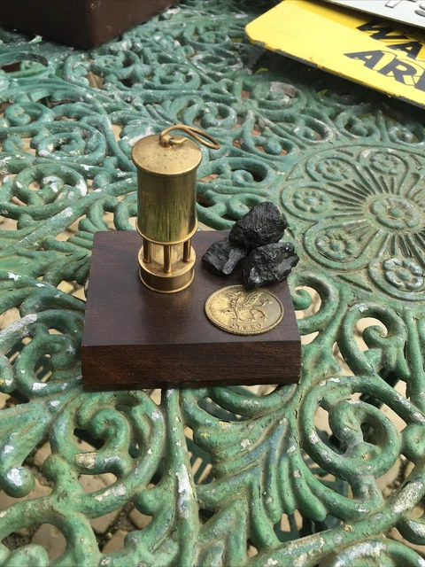 Mini Miners Lamp Cymru With Coal On Wooden Stand Collectable
