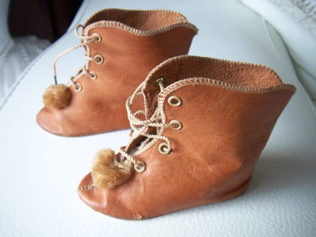 paire bottines chaussures anciennes poupée ancienne SFBJ BRU JUMEAU F. GAULTIER