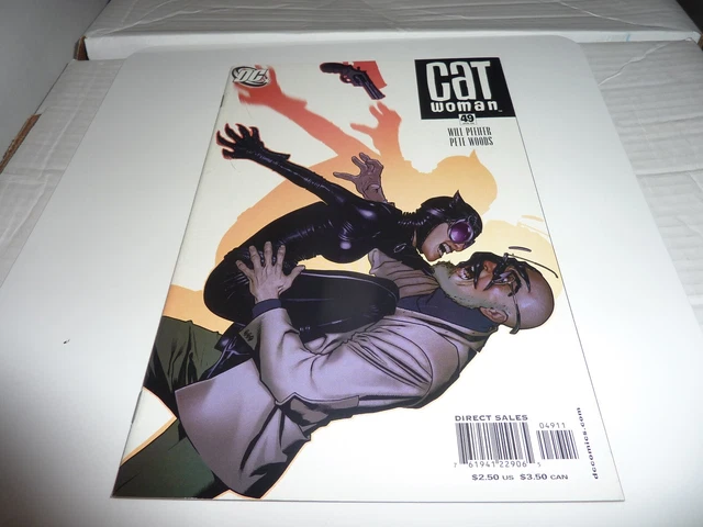 CATWOMAN #49 DC Comics 2005 ADAM HUGHES COVER AH! NM-