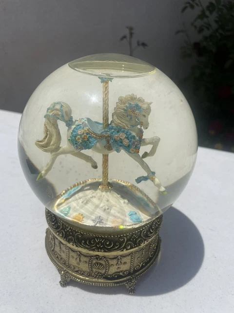 FRANKLIN MINT SNOW Globe Horse Carousel Horse Music Box Musical $65.00